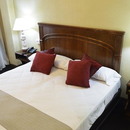 Hotel Posta Carretas Буенос Айрес Екстериор снимка
