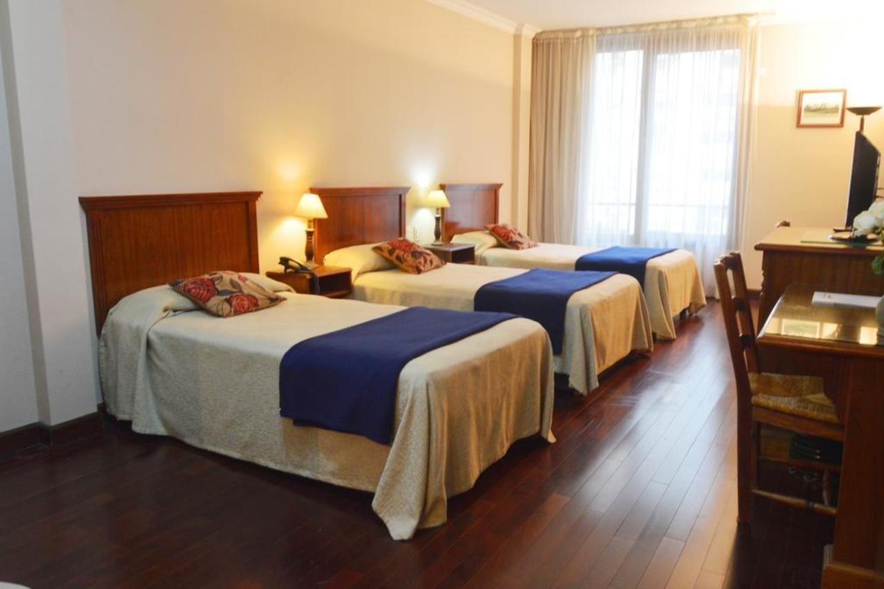 Hotel Posta Carretas Буенос Айрес Екстериор снимка