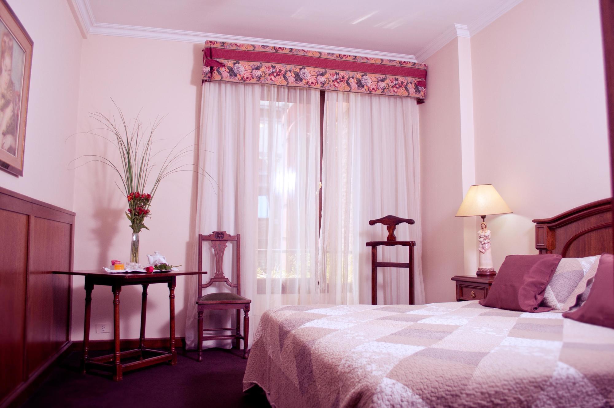 Hotel Posta Carretas Буенос Айрес Екстериор снимка