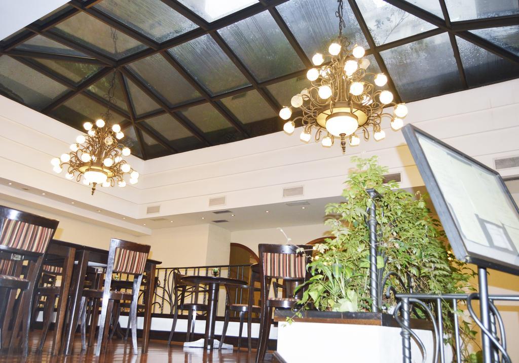 Hotel Posta Carretas Буенос Айрес Екстериор снимка